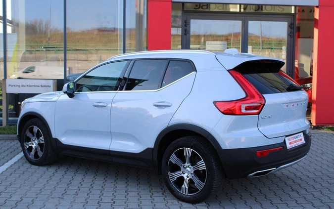 Volvo XC 40 cena 109900 przebieg: 152717, rok produkcji 2020 z Biała małe 781